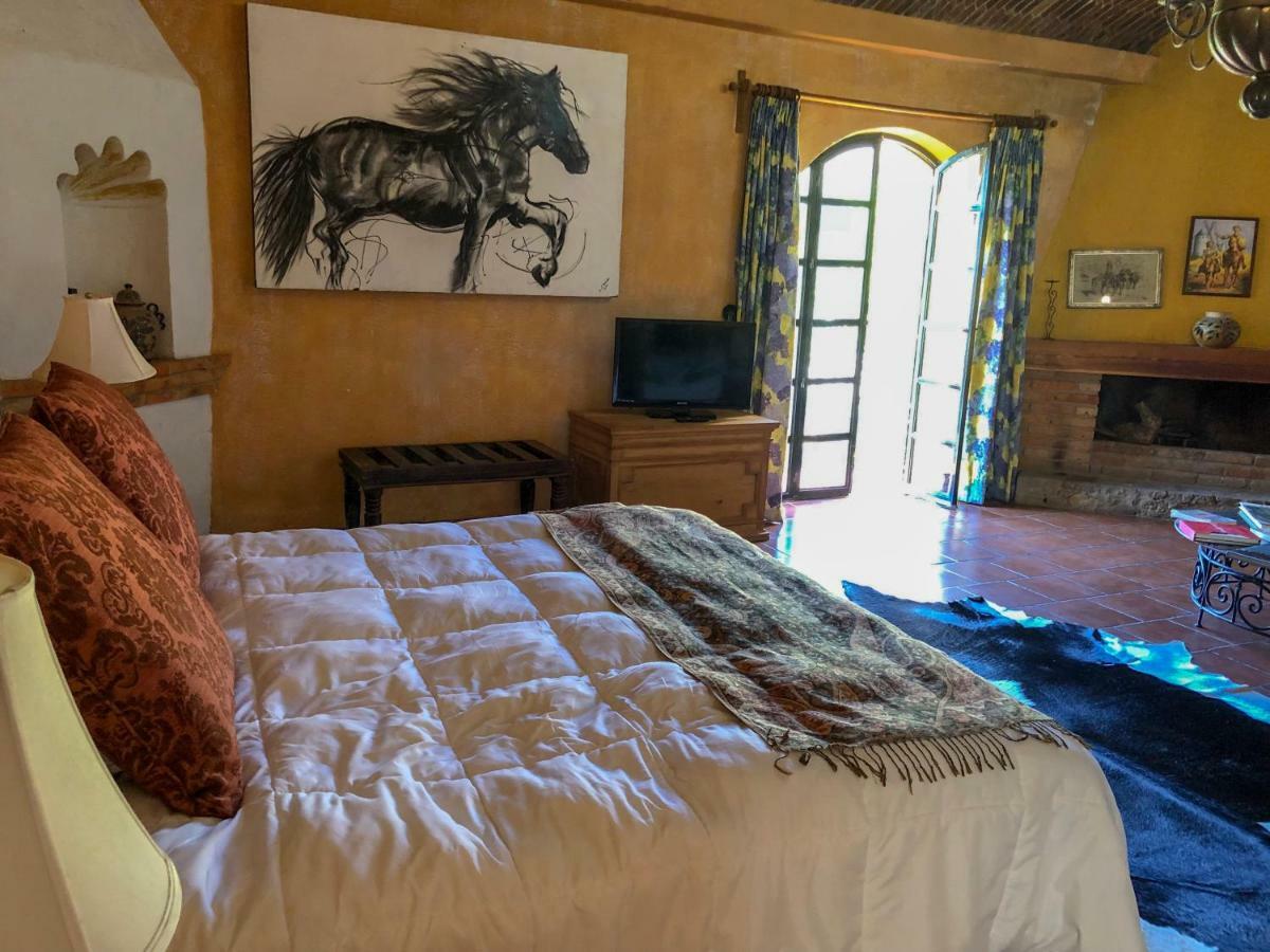 Hotel Vergel De La Sierra Las Palomas  Luaran gambar