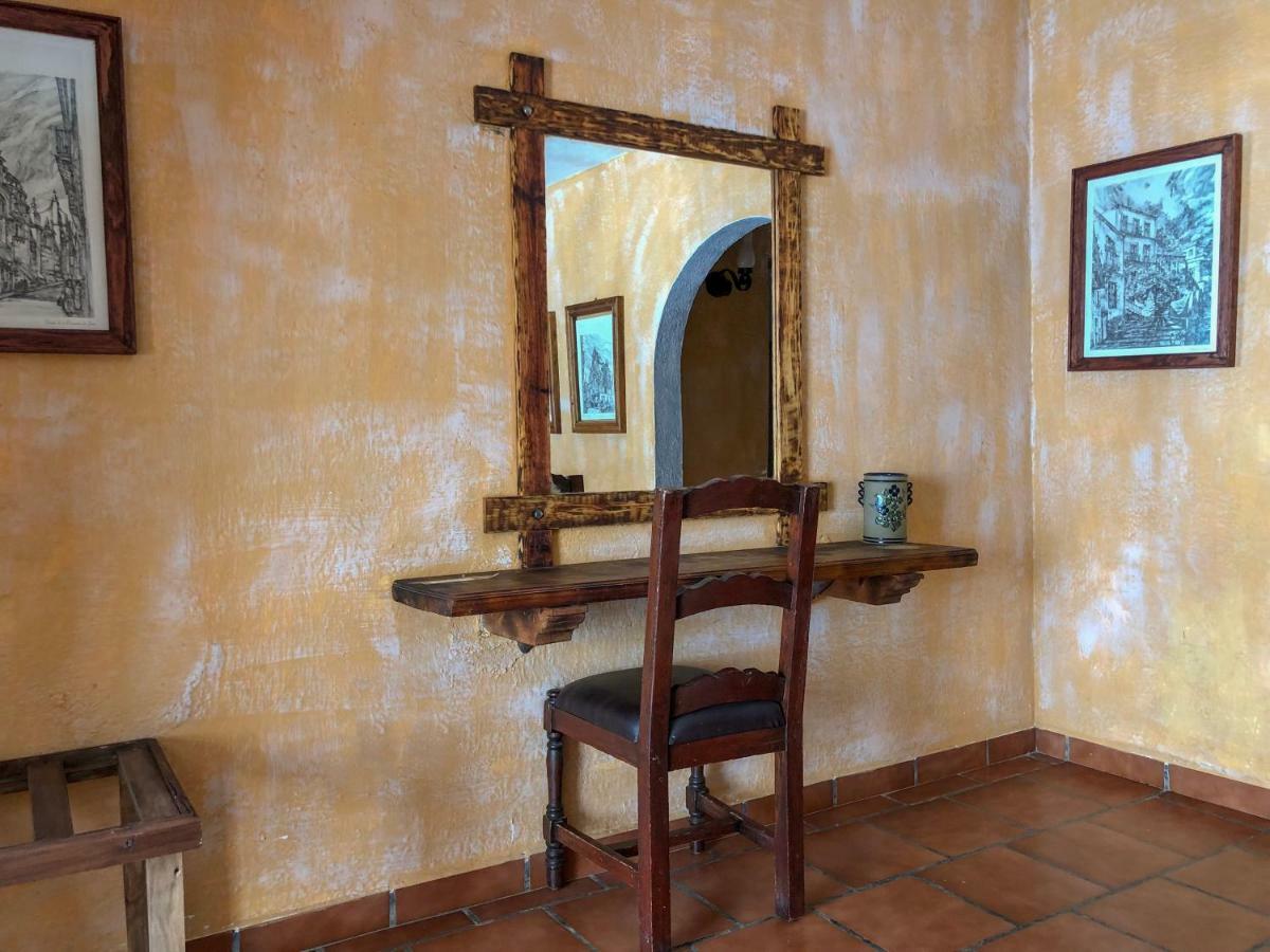 Hotel Vergel De La Sierra Las Palomas  Luaran gambar