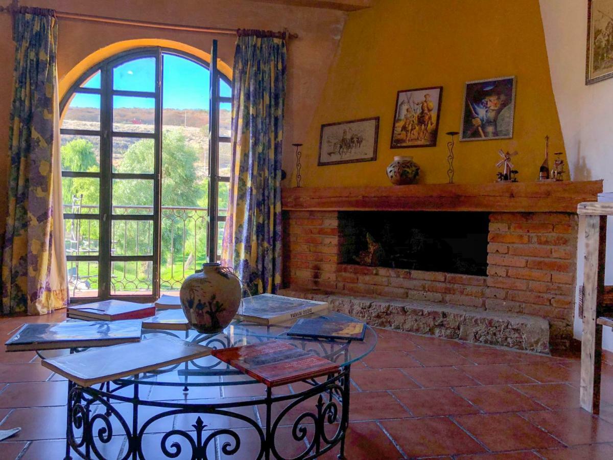Hotel Vergel De La Sierra Las Palomas  Luaran gambar